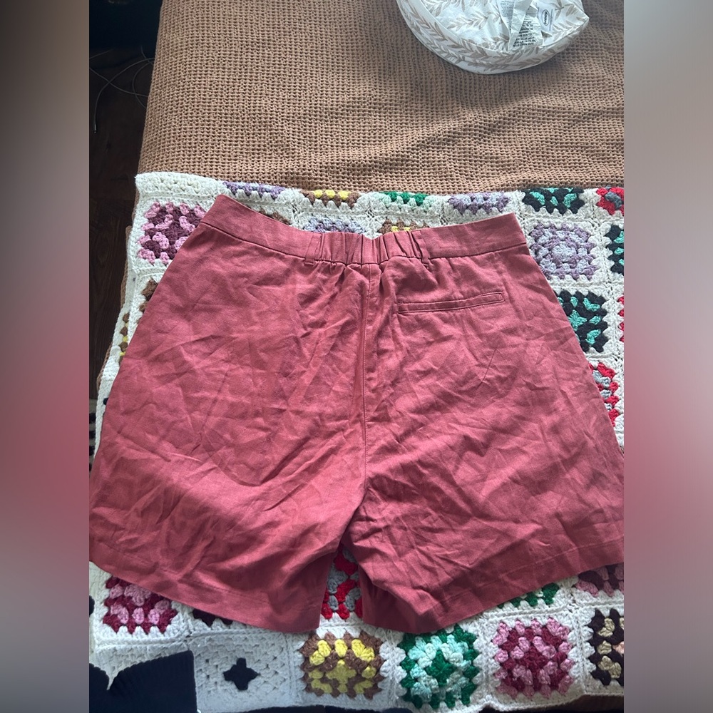 Old navy linen shorts